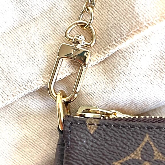Louis Vuitton Mini Pochette Accessoires Bag - Picture 10 of 12